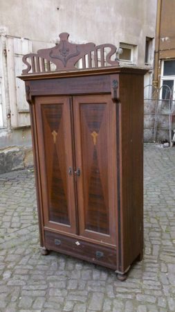 Schrank -Jugendstil-